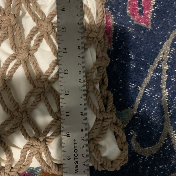 Macrame shoulder bag with long strap - Picture 5 of 8